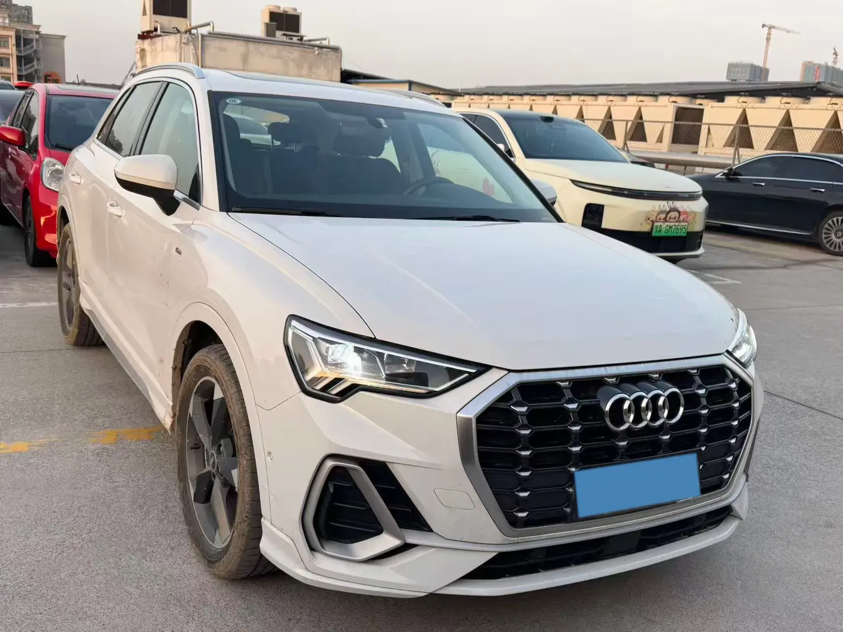 2023 AUDI Q2L thumbnail 3