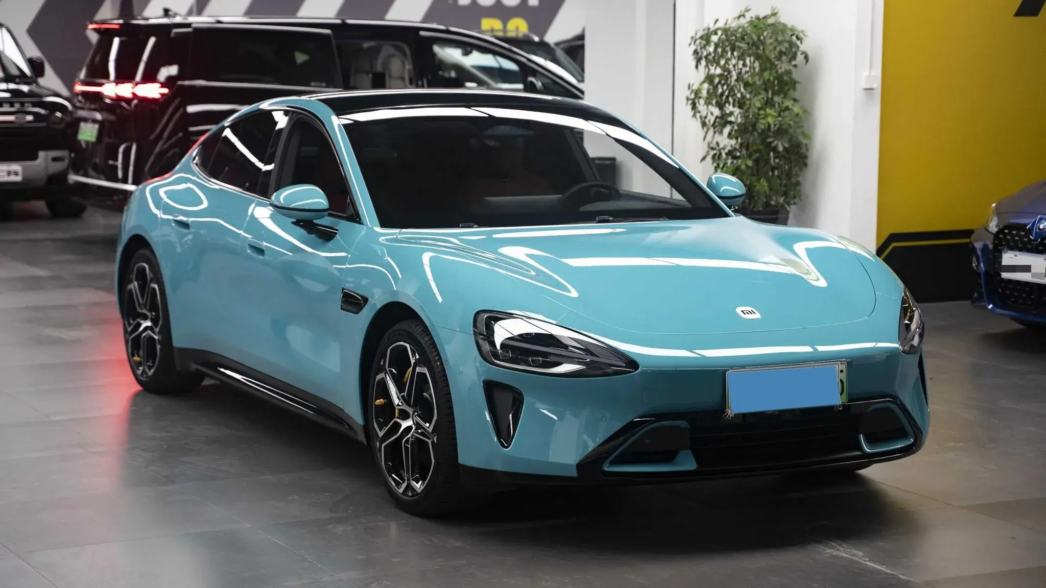 2024 MI SU7 thumbnail 3