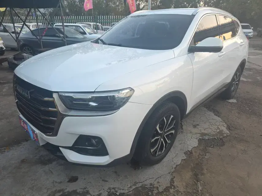 2021 HAVAL H6 view 1