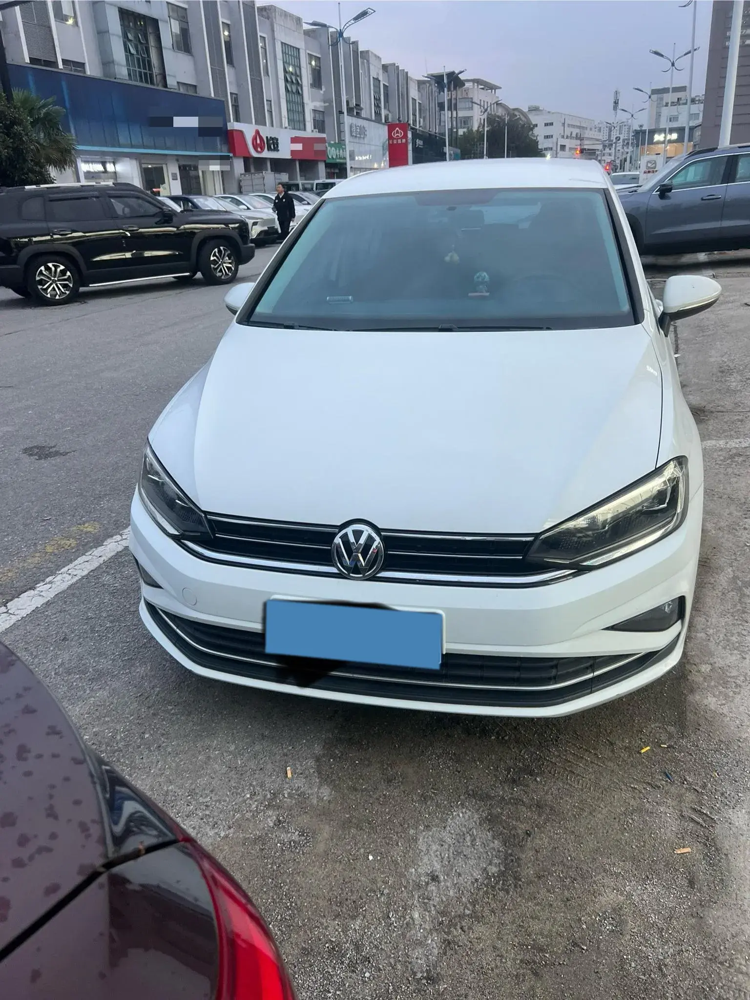 2019 VOLKSWAGEN GOLF thumbnail 2
