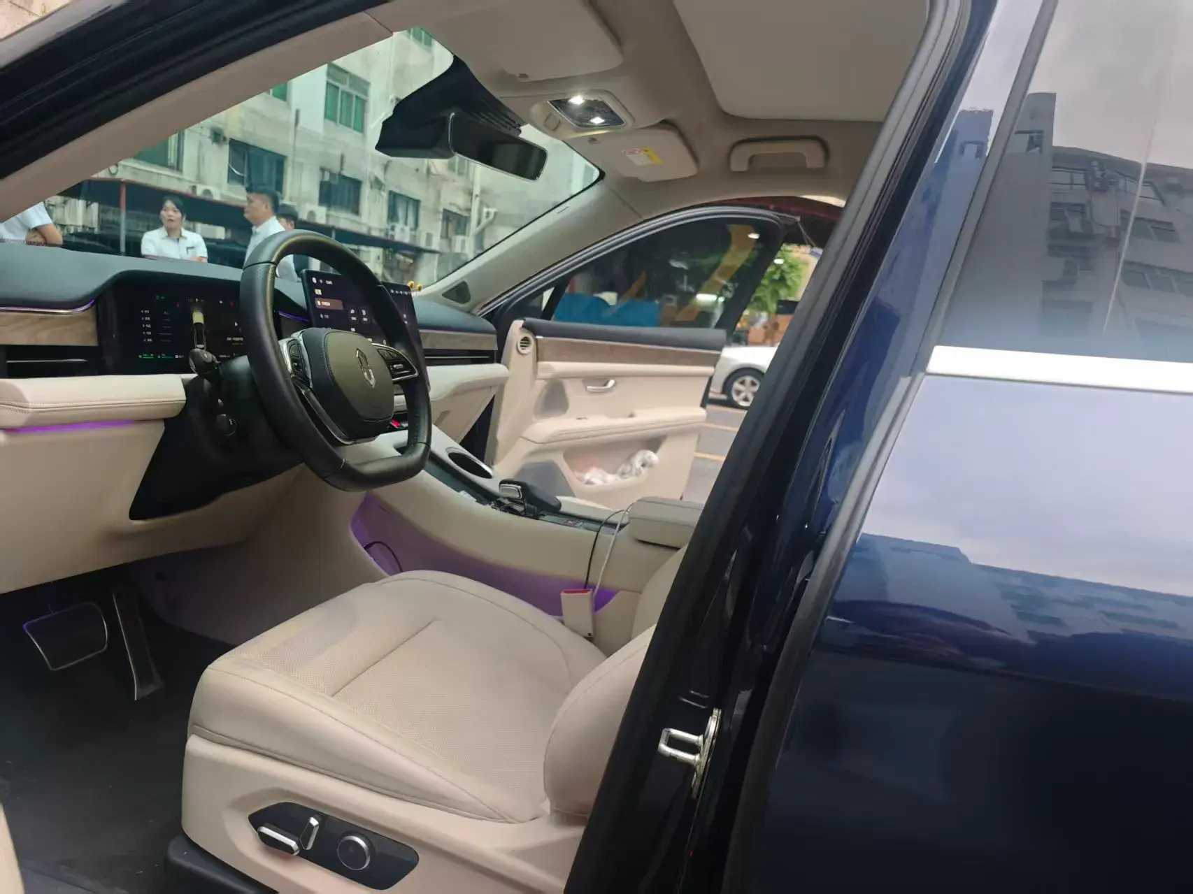 2022 AITO AITO thumbnail 2