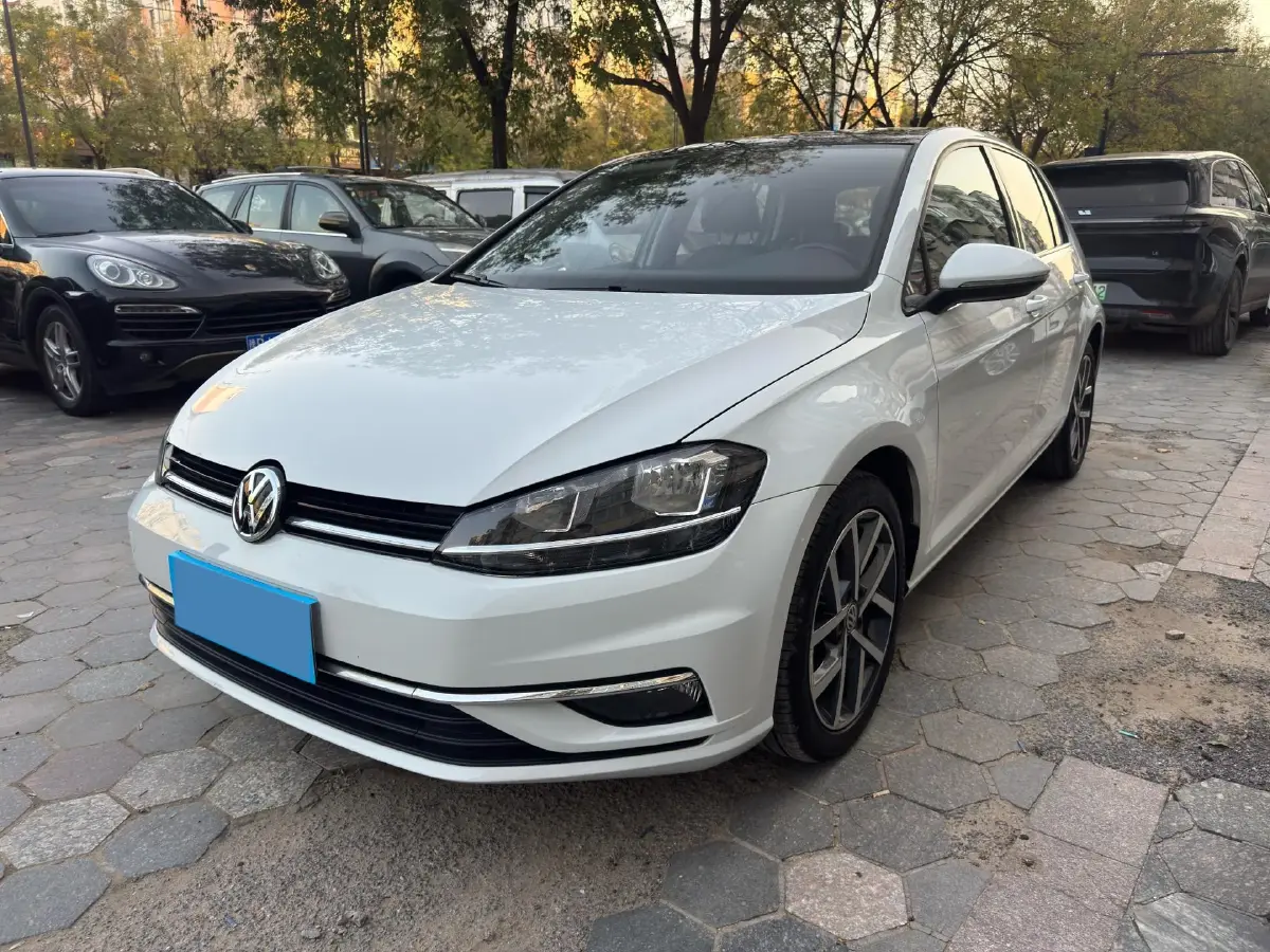 2019 Volkswagen Golf 1.4T 150HP L4 7DCT