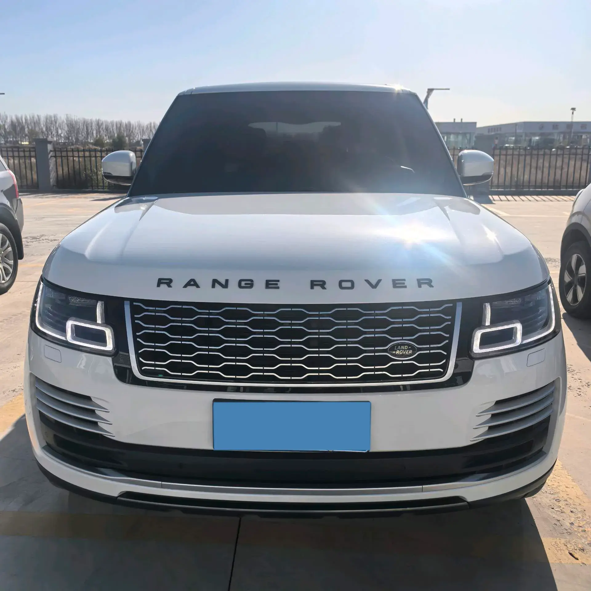 2020 LAND ROVER thumbnail 2