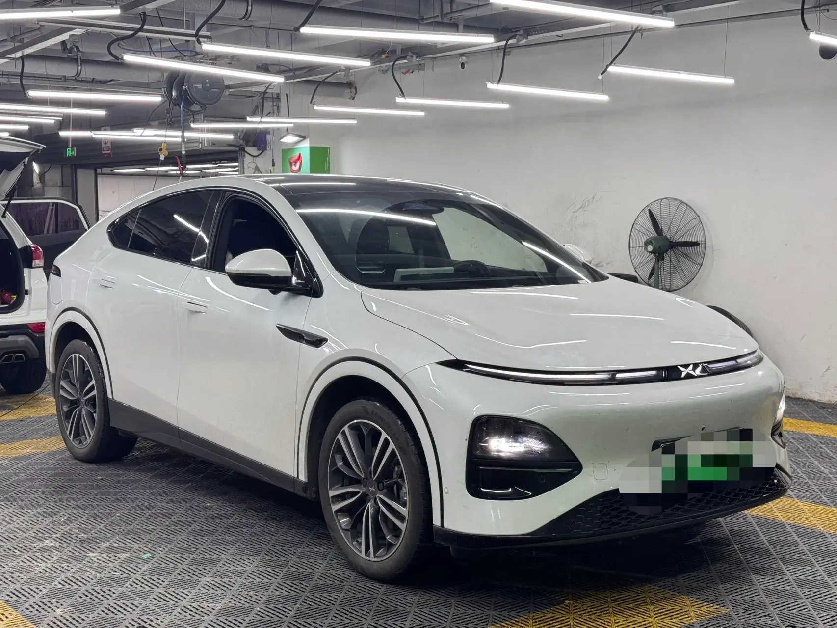 2024 XPENG G6 thumbnail 2