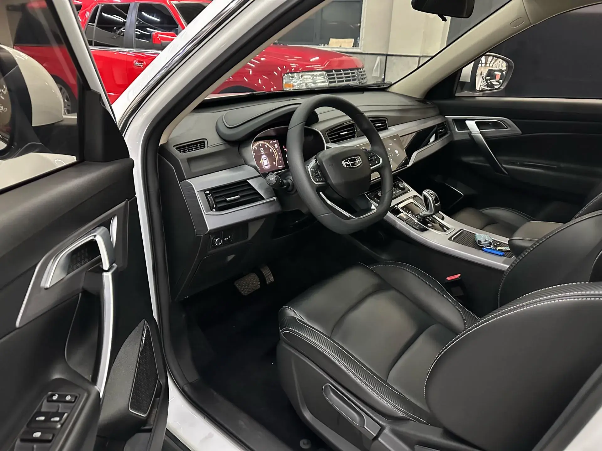 2021 GEELY AZKARRA thumbnail 4