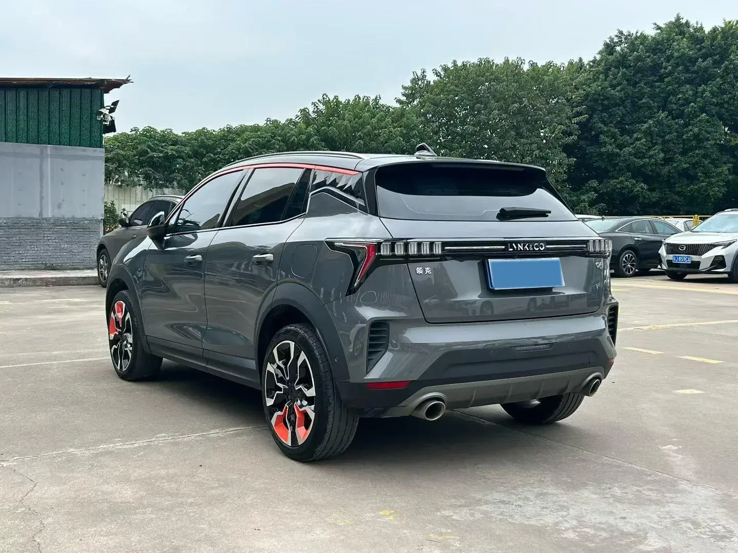 2020 LYNK&CO 06 thumbnail 4