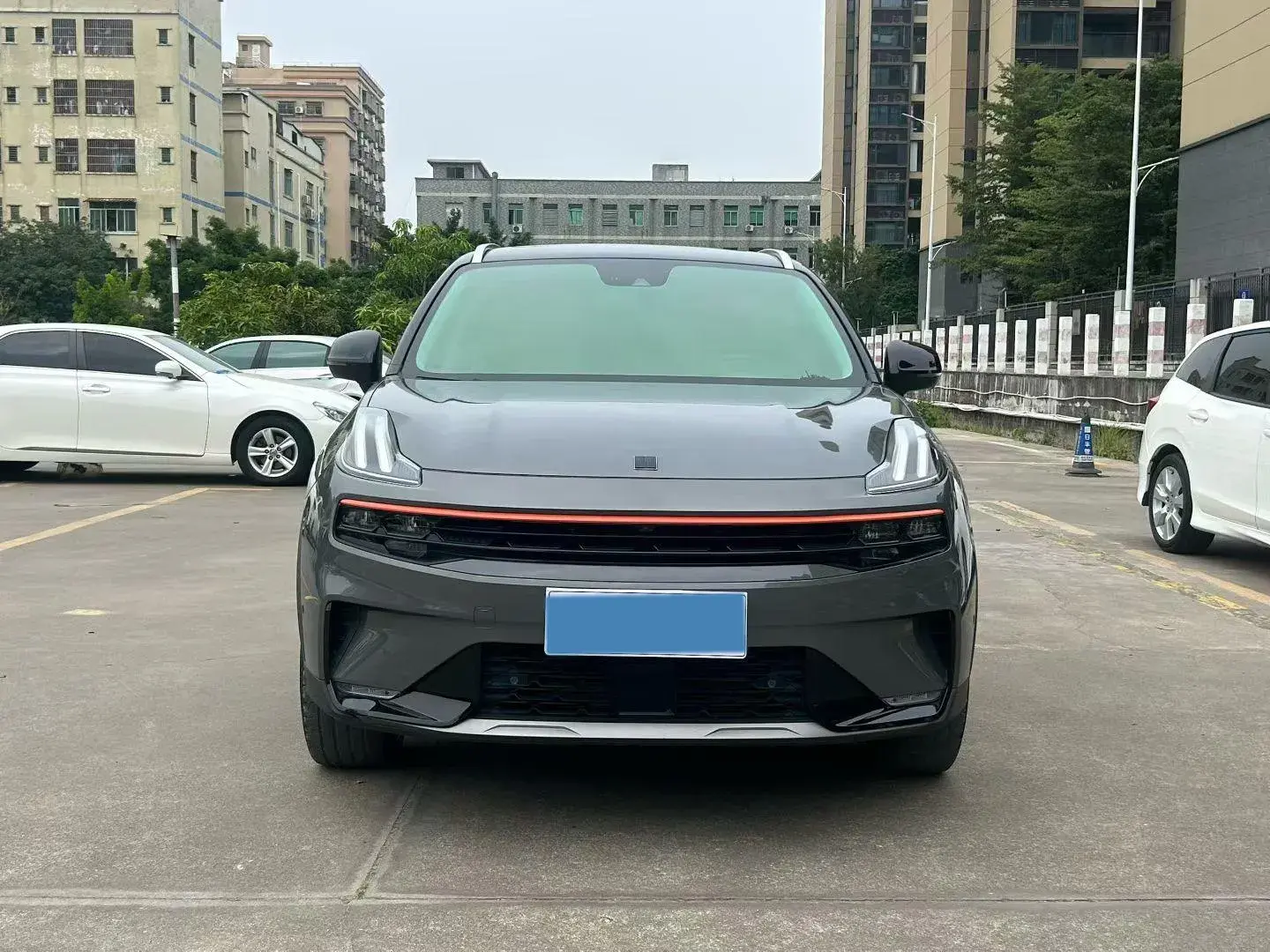 2020 LYNK&CO 06 thumbnail 2