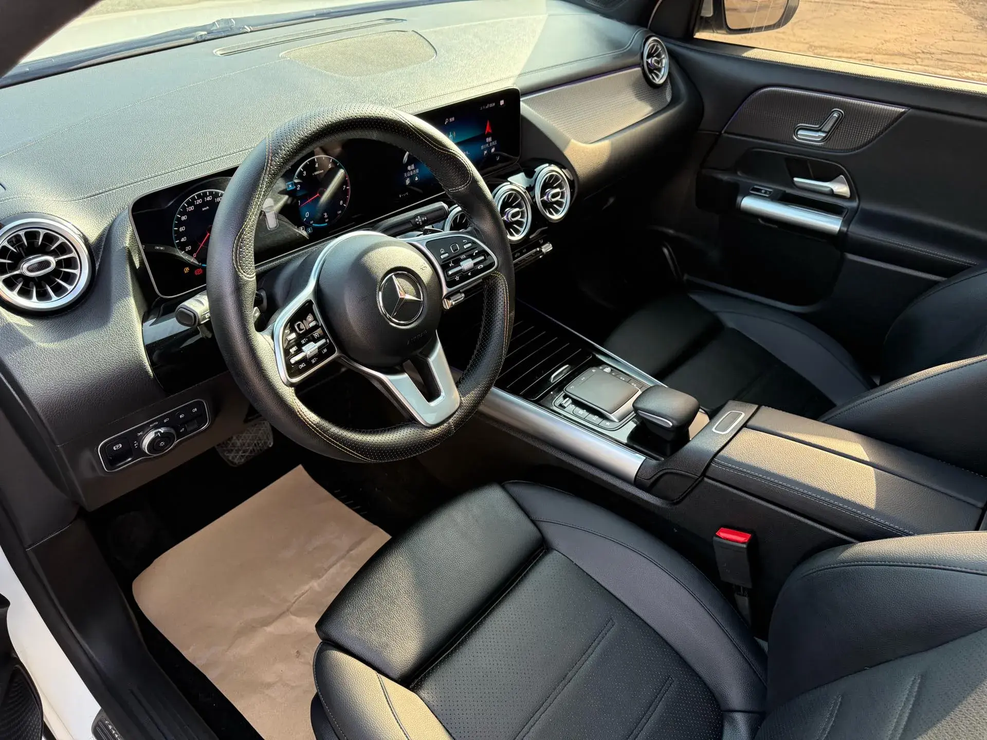 2020 MERCEDES-BENZ GLA thumbnail 4