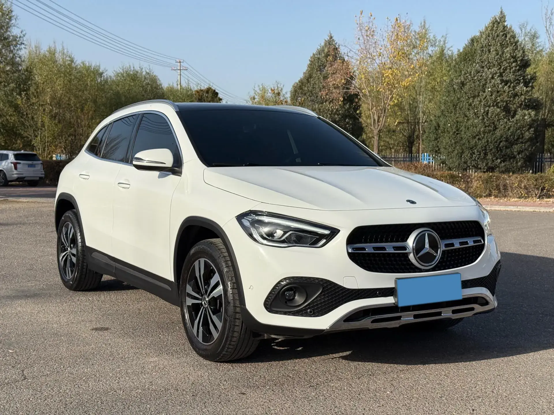 2020 MERCEDES-BENZ GLA thumbnail 3