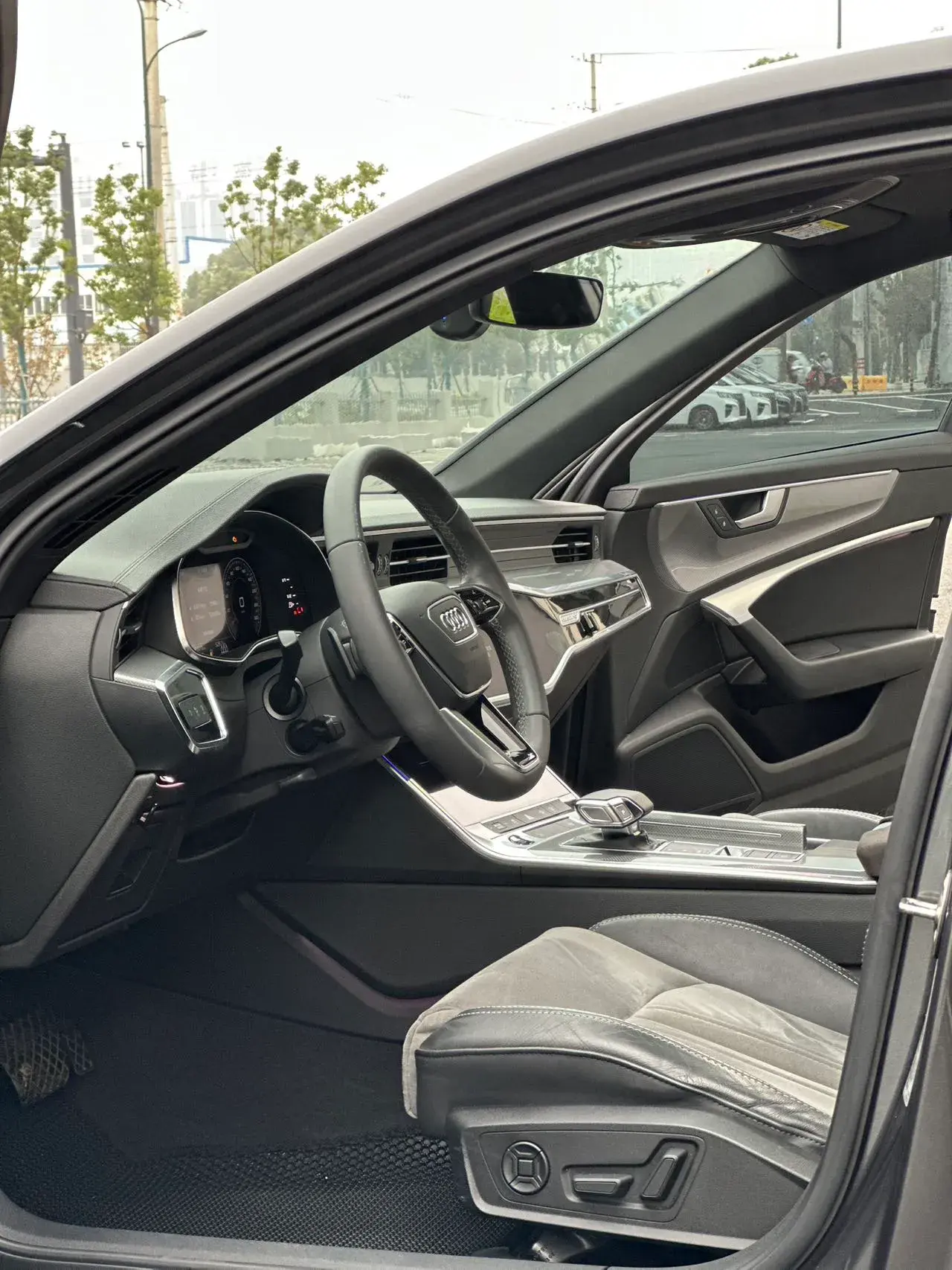 2021 AUDI A6L thumbnail 4