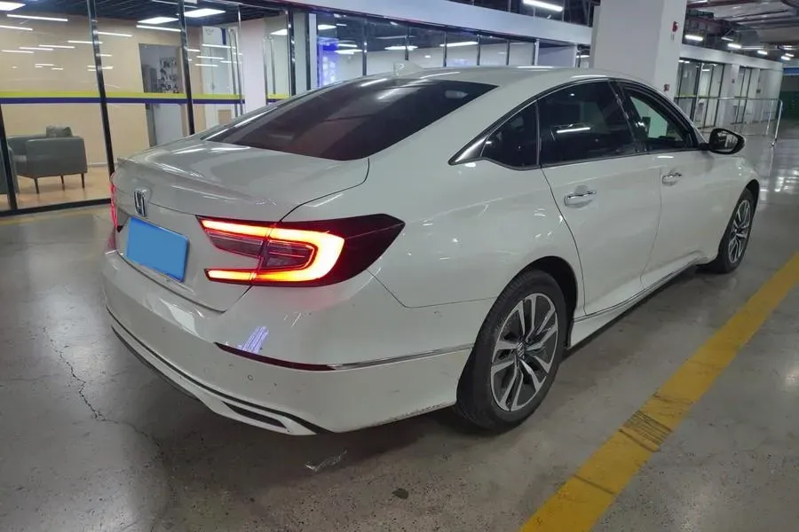 2022 Honda Accord 2.0L 146HP L4 E-CVT Hybrid,autocango,china used car exporter,china ev exporter,chinese used car exporter,chinese used ev exporter