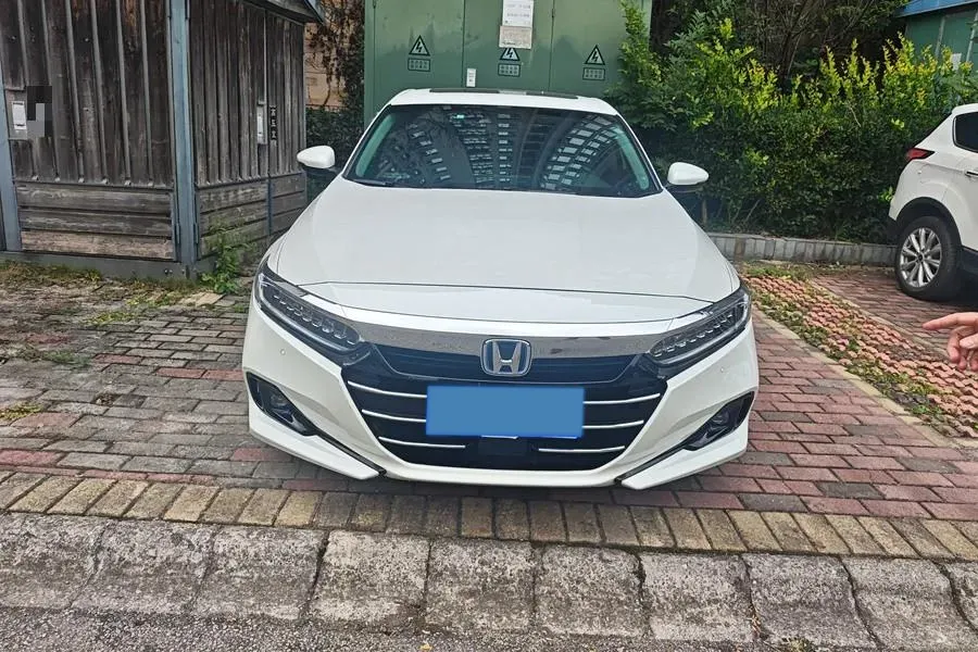 2022 Honda Accord 2.0L 146HP L4 E-CVT Hybrid,autocango,china used car exporter,china ev exporter,chinese used car exporter,chinese used ev exporter