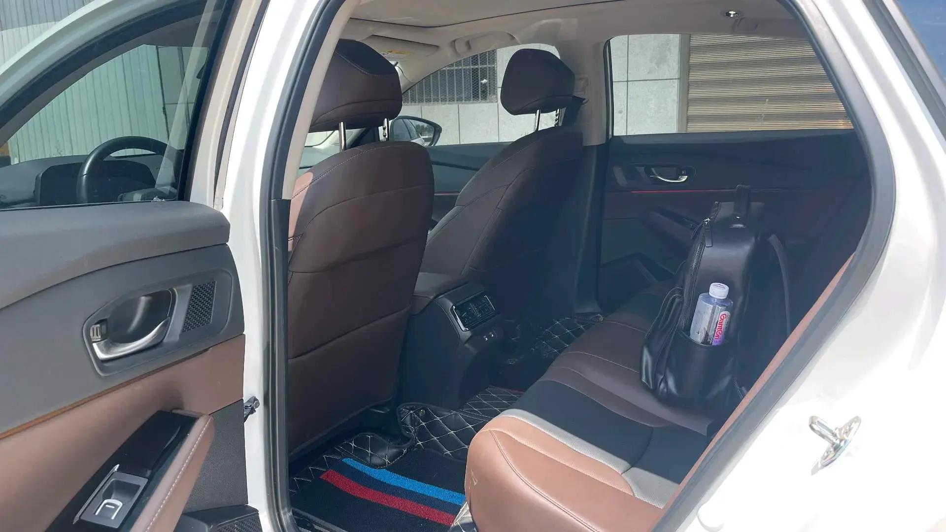 2024 HONDA INSPIRE thumbnail 2