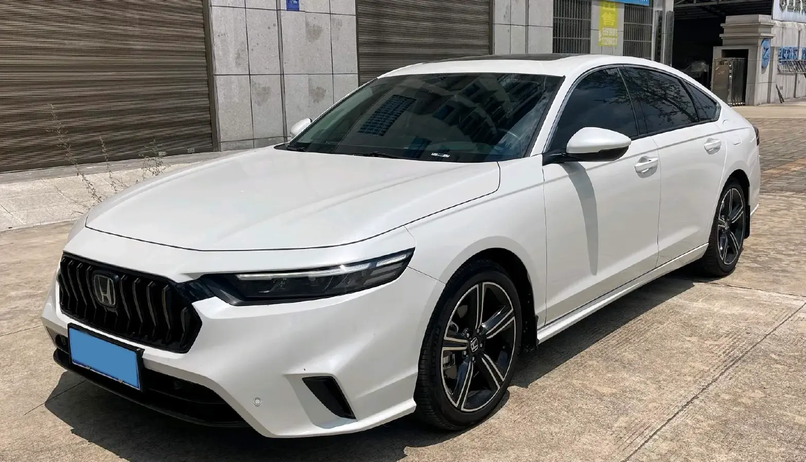 2024 Honda Inspire 1.5T 192HP L4 CVT