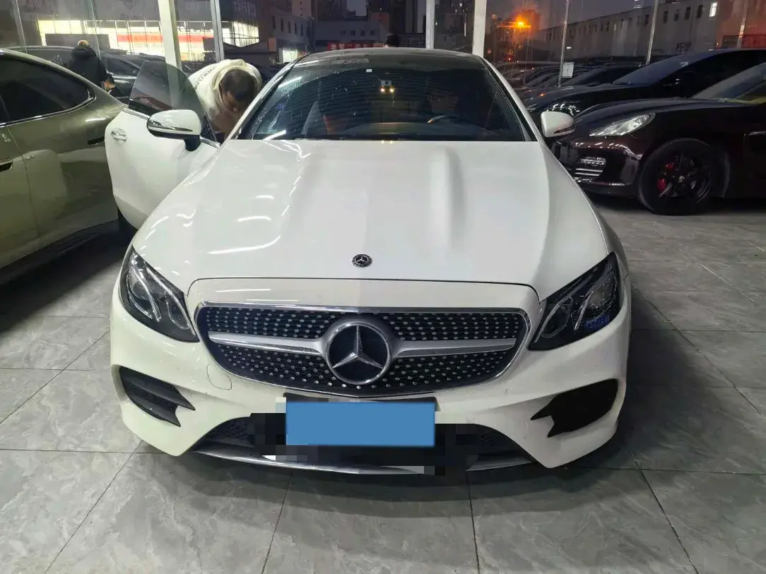 2020 MERCEDES-BENZ E thumbnail 3
