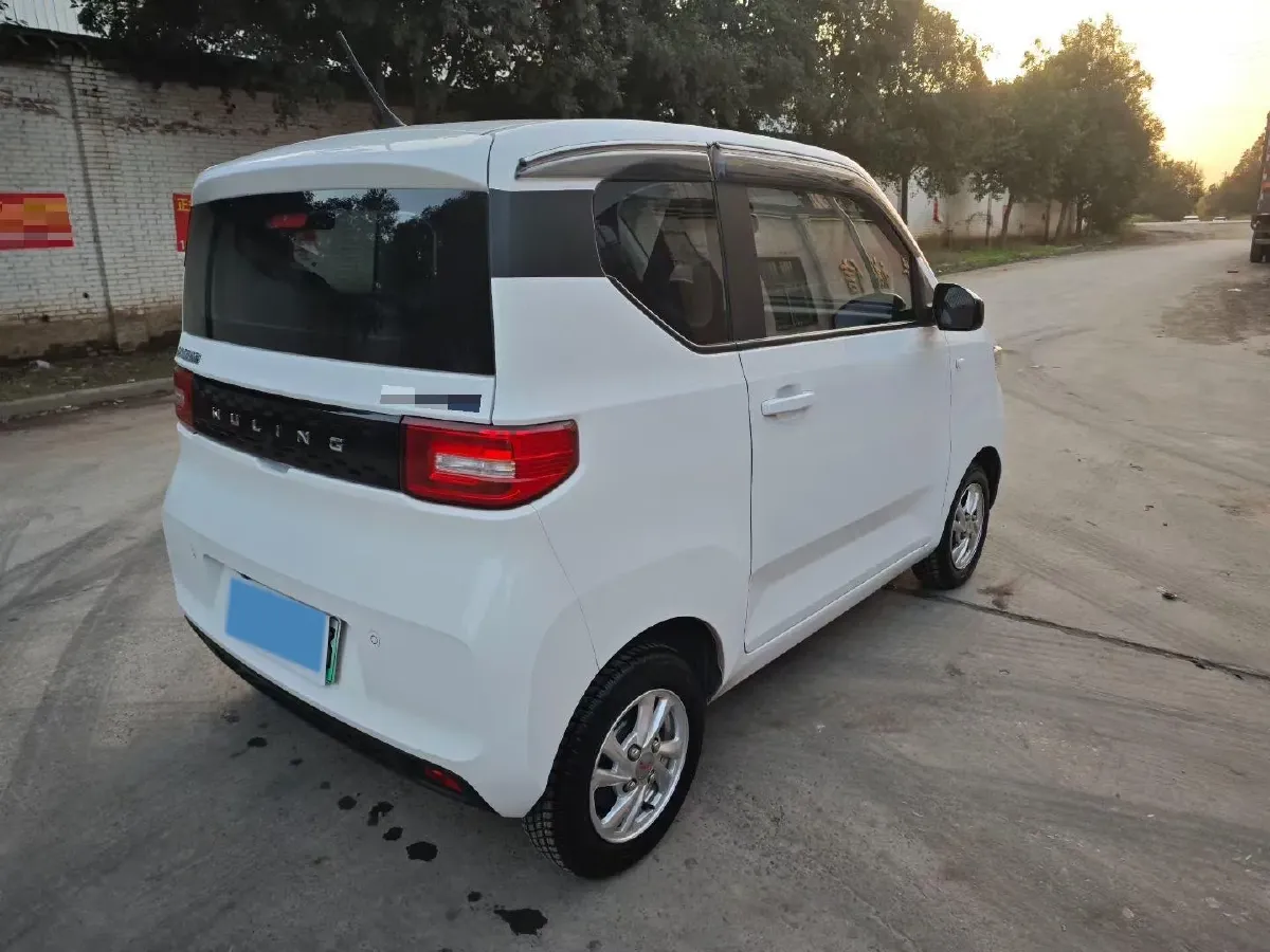 2020 WuLing HongGuang MINI EV BEV 13.8KWH,autocango,china used car exporter,china ev exporter,chinese used car exporter,chinese used ev exporter