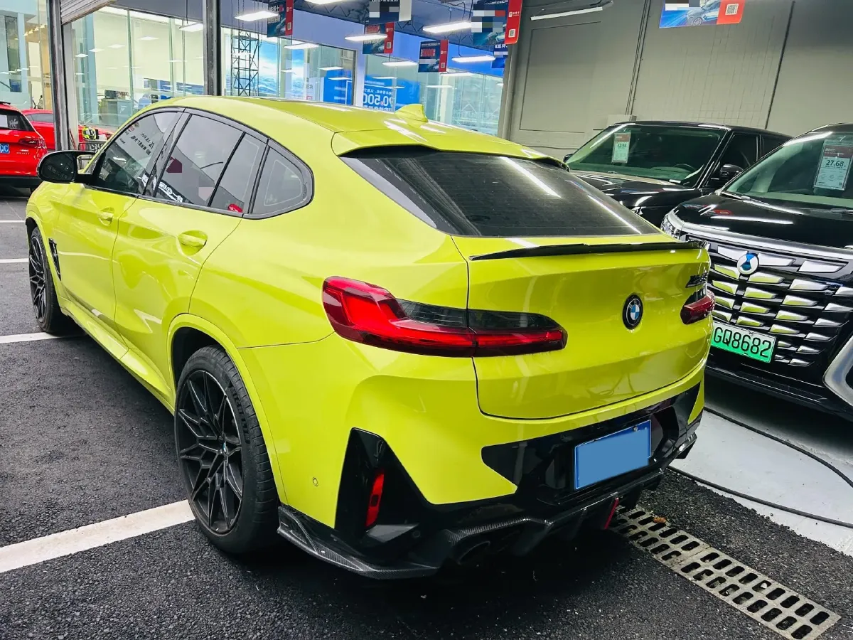 2022 BMW X4 M 3.0T 510HP L6 8AT,autocango,china used car exporter,china ev exporter,chinese used car exporter,chinese used ev exporter