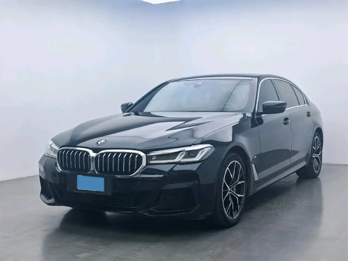 2023 BMW 5 Series 2.0T 245HP L4 8AT