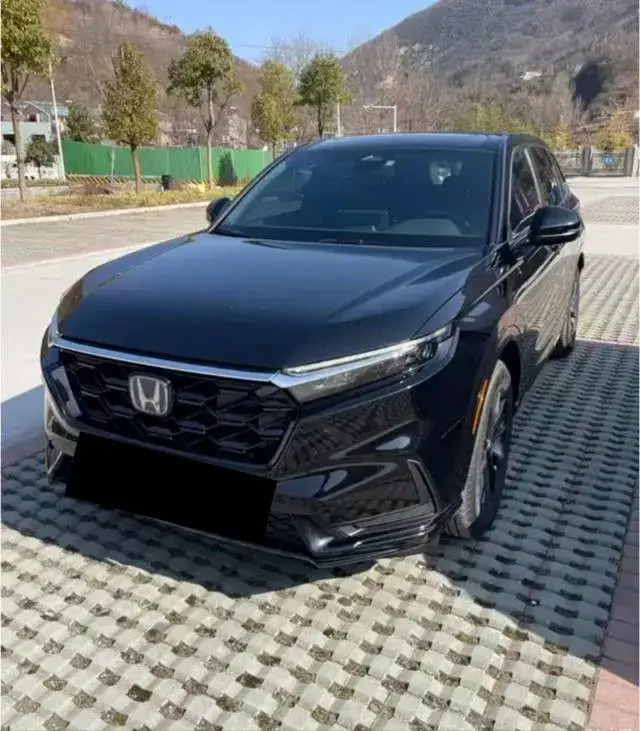 2024 HONDA CR-V view 1