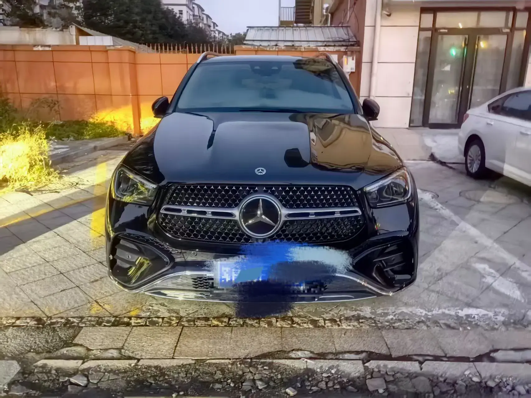 2023 MERCEDES-BENZ GLE thumbnail 2