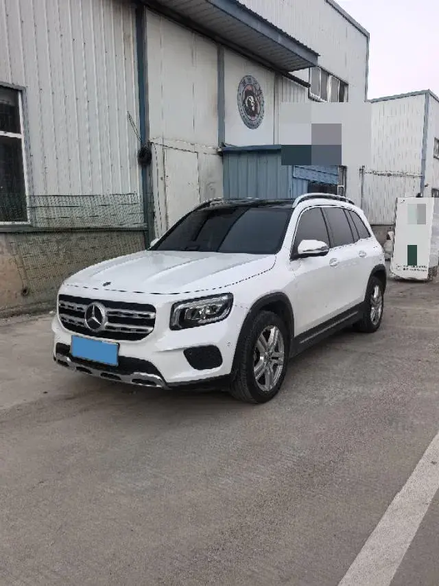 2022 MERCEDES-BENZ GLB view 1