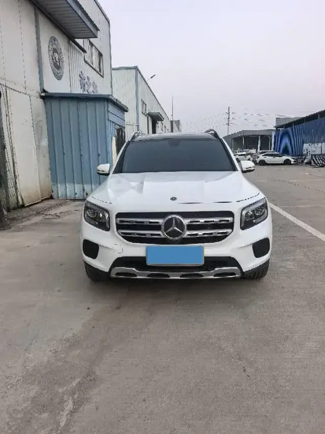 2022 MERCEDES-BENZ GLB thumbnail 2