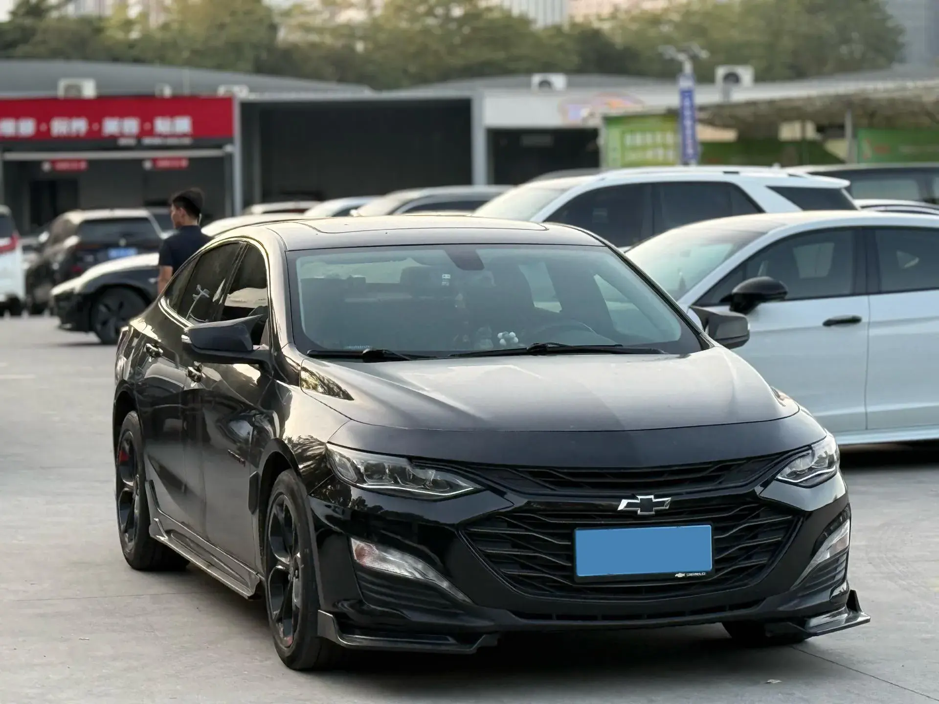 2020 CHEVROLET MALIBU thumbnail 3
