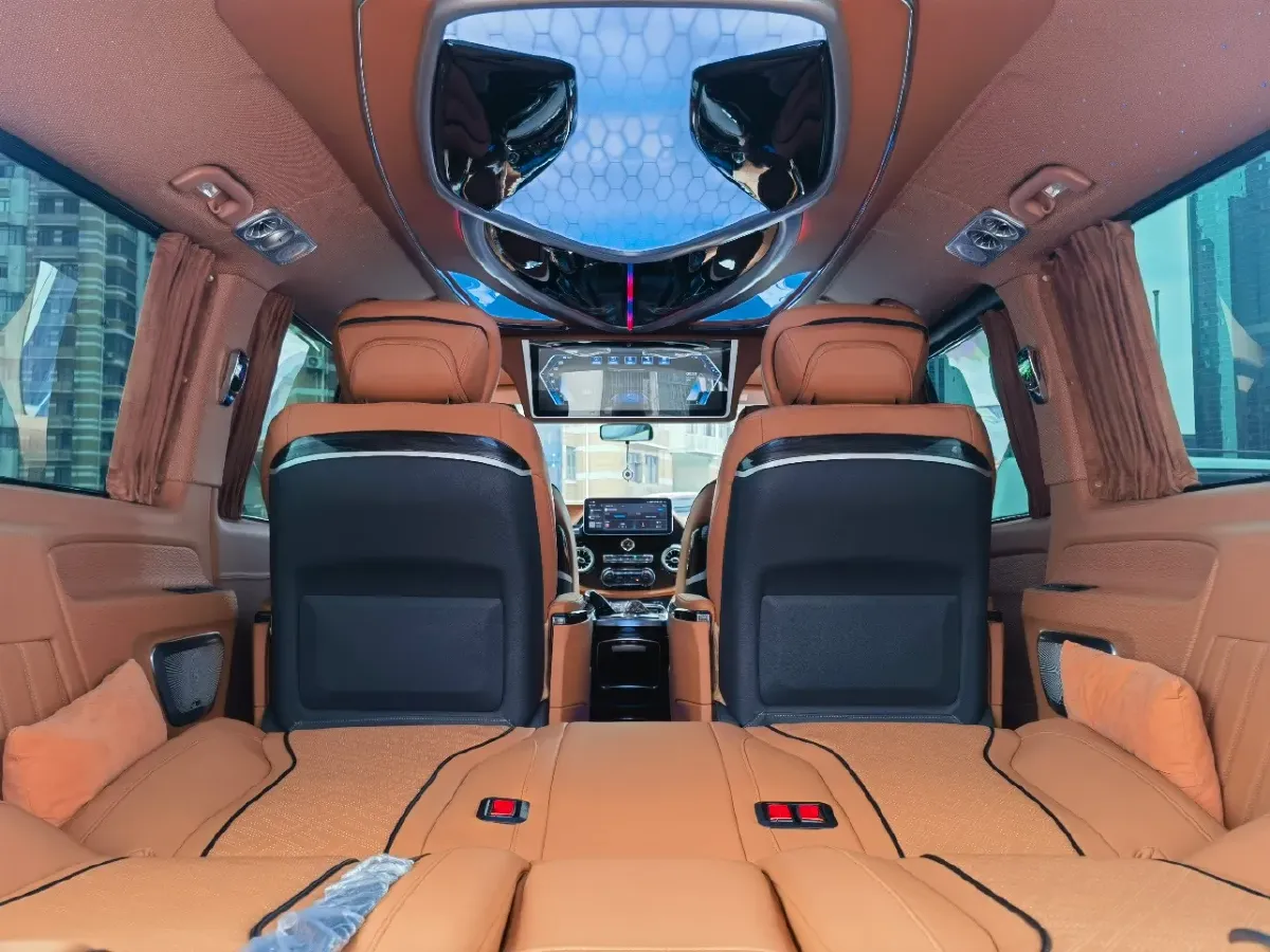 2021 Mercedes-Benz Vito 2.0T 211HP L4 9AT,autocango,china used car exporter,china ev exporter,chinese used car exporter,chinese used ev exporter