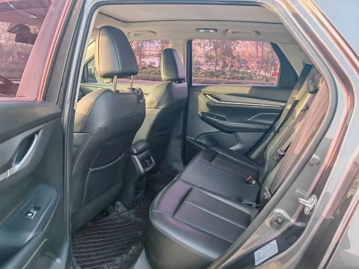 2021 ChangAn CS55 Plus 1.5T 180HP L4 7DCT,autocango,china used car exporter,china ev exporter,chinese used car exporter,chinese used ev exporter