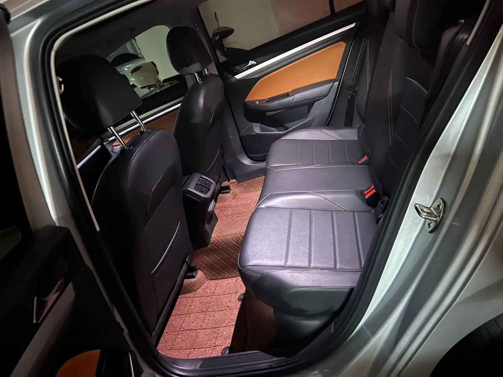 2023 VOLKSWAGEN BORA thumbnail 3