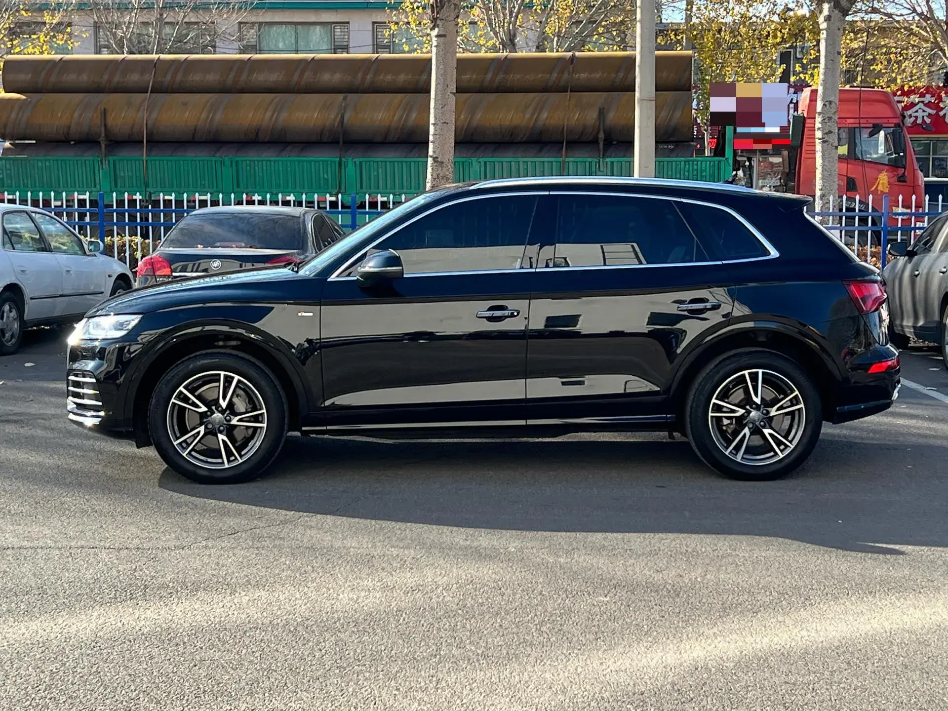 2020 AUDI Q5L thumbnail 3