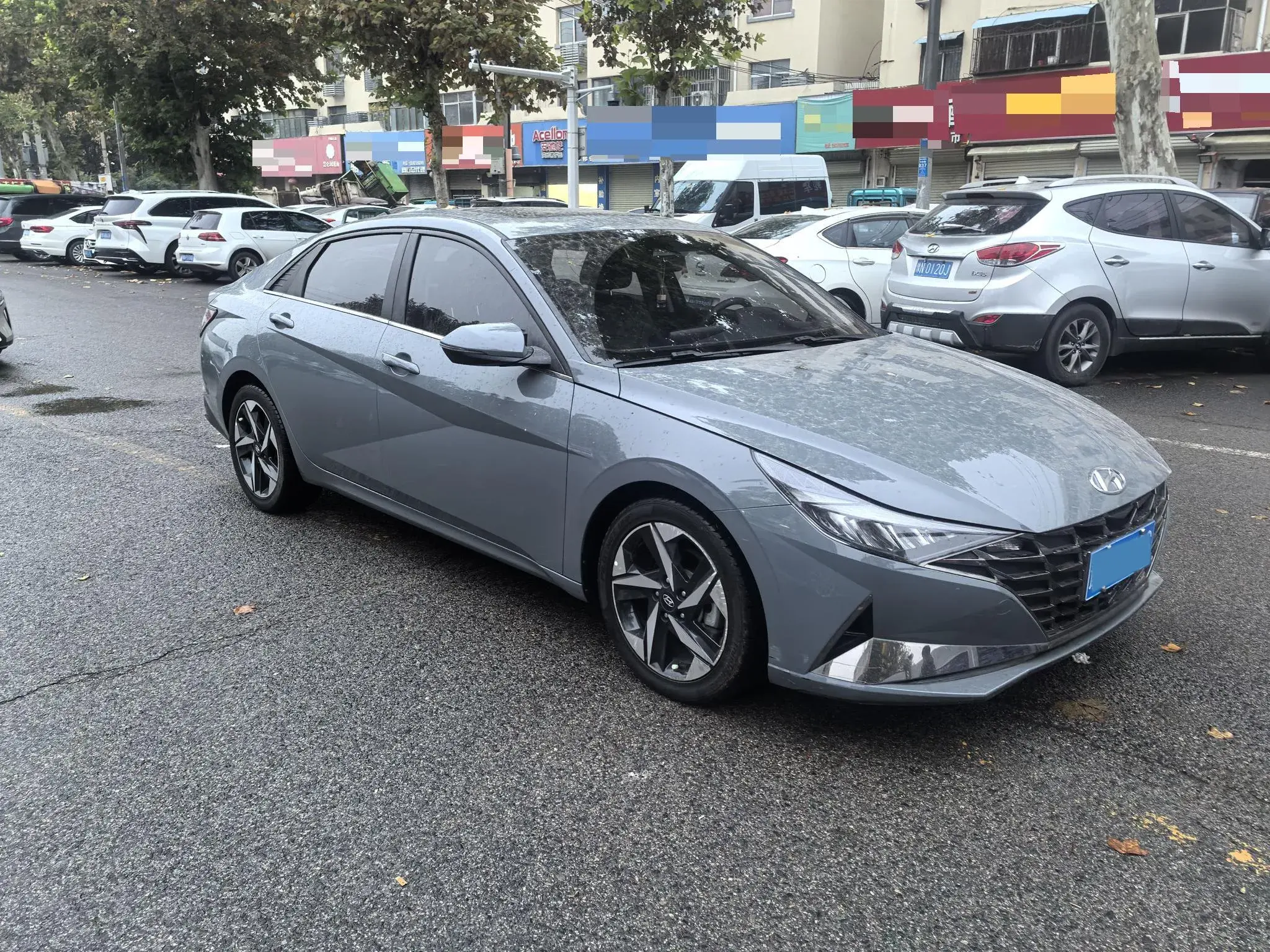 2022 HYUNDAI ELANTRA thumbnail 3