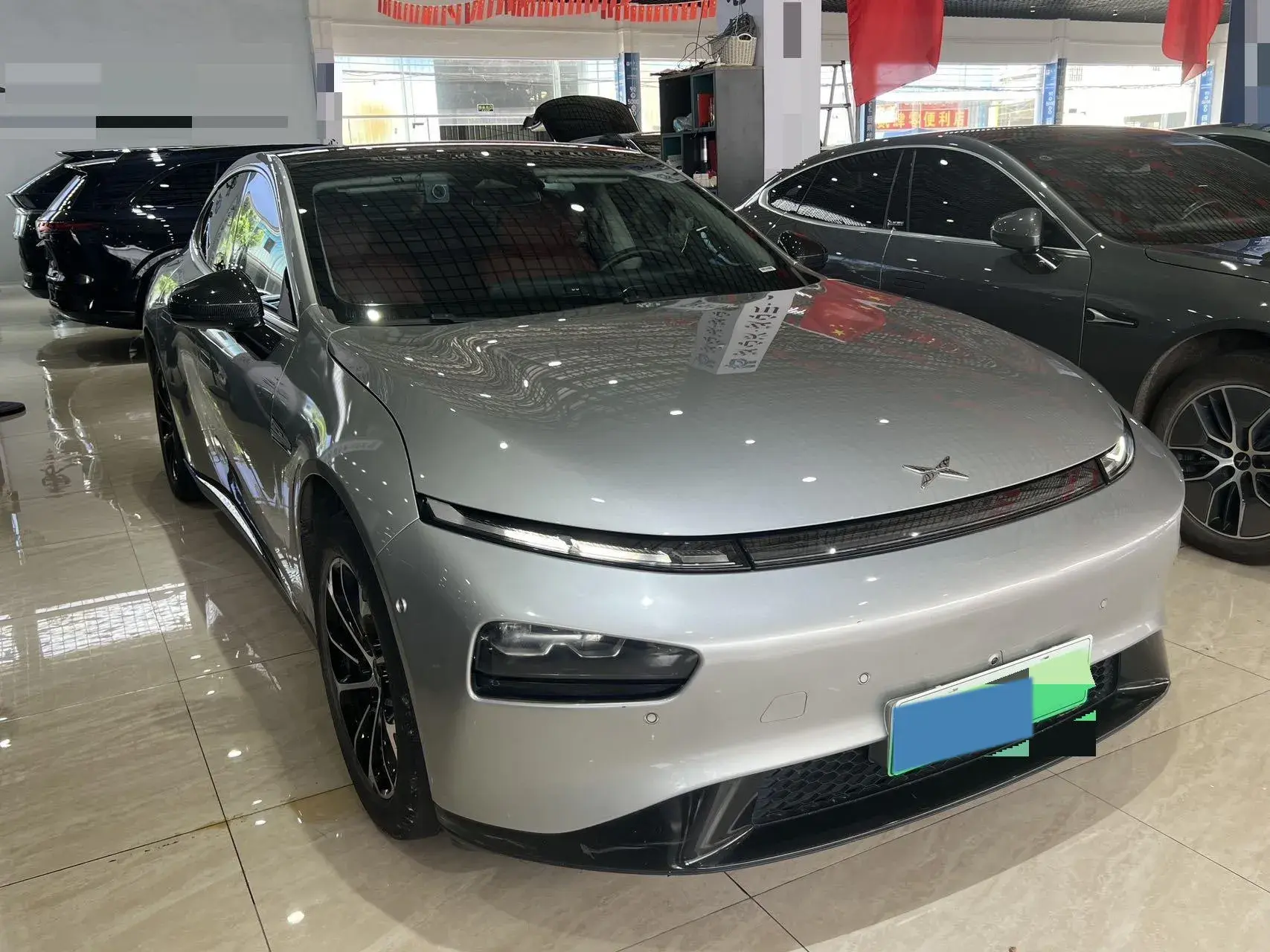 2020 XPENG P7 thumbnail 3