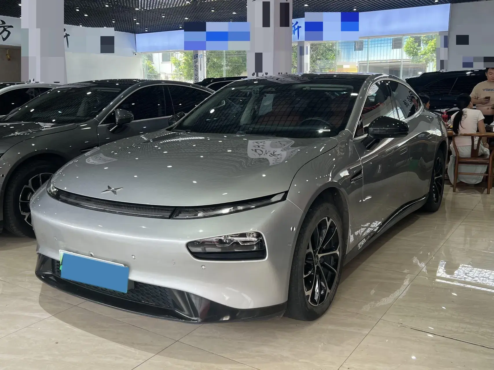 2020 XPENG P7 view 1