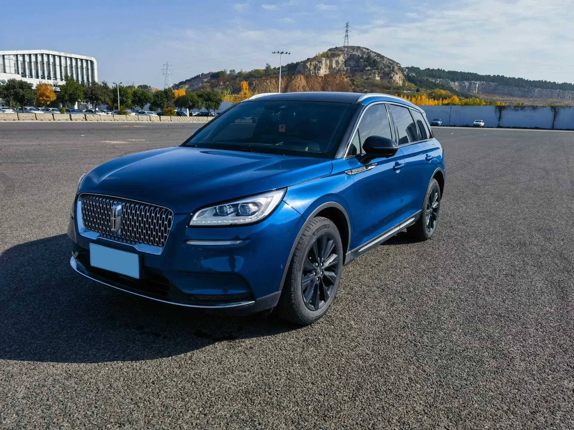 2020 LINCOLN CORSAIR view 1