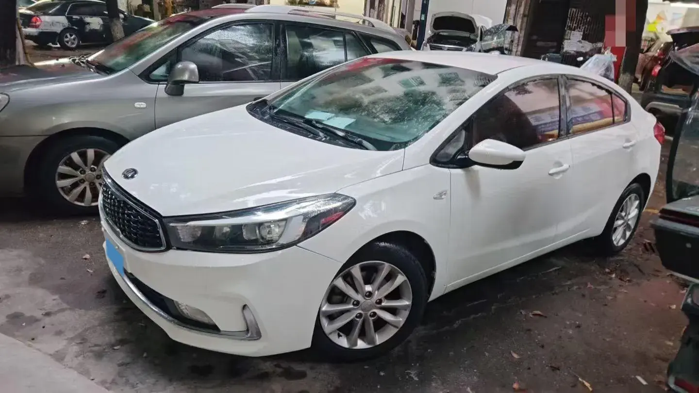 2016 KIA K3 view 1