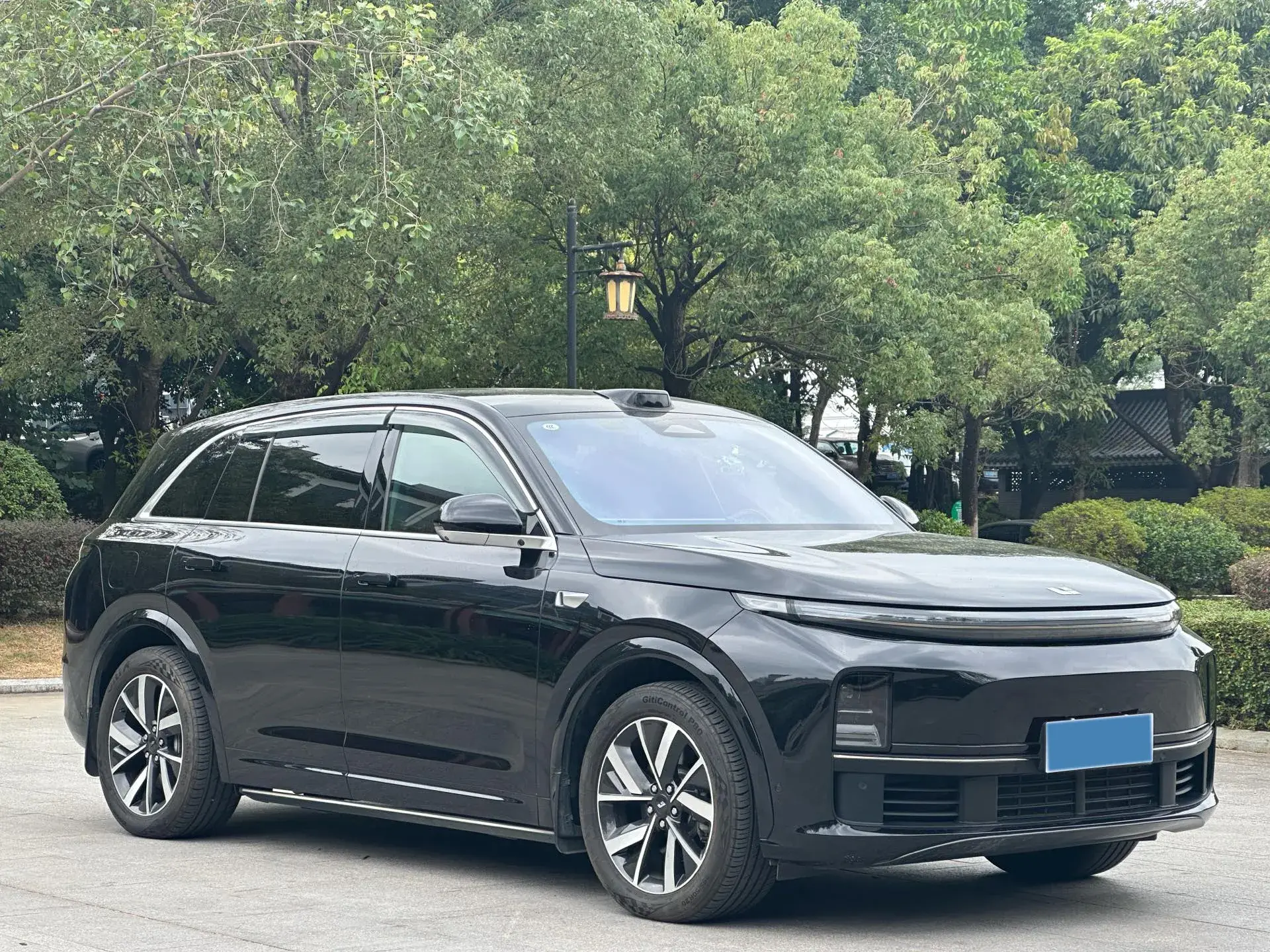 2023 LI L7 thumbnail 3