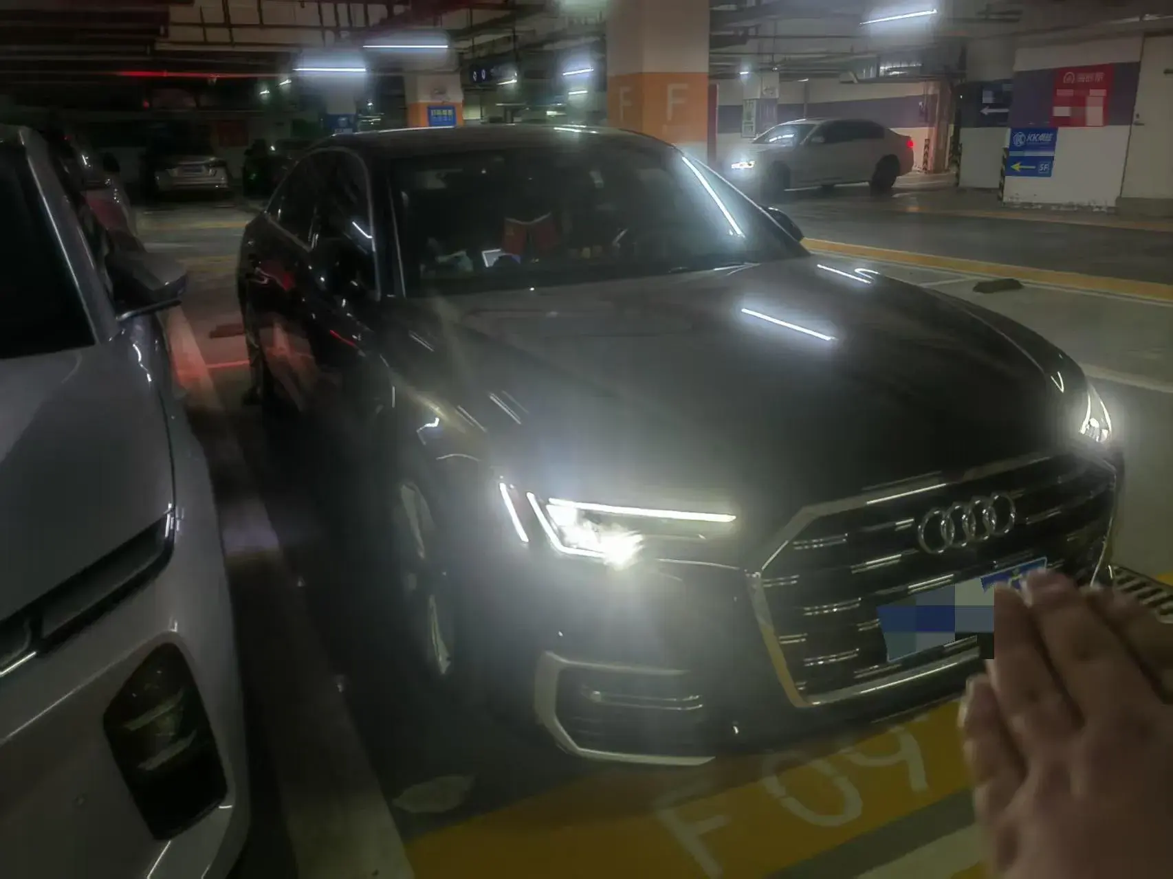 2023 AUDI A6L thumbnail 2