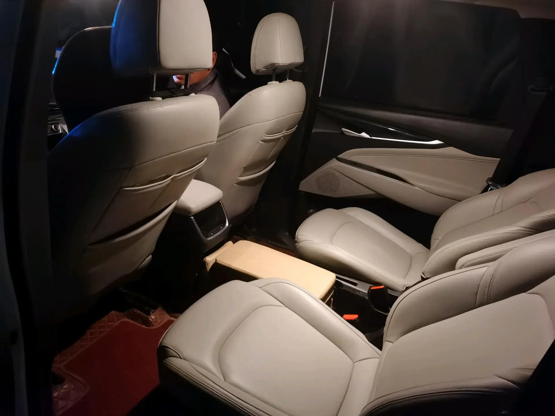 2023 MAXUS G50 thumbnail 3