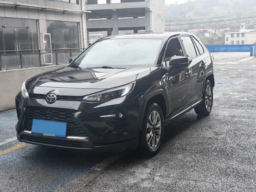 2022 TOYOTA WILDLANDER view 1