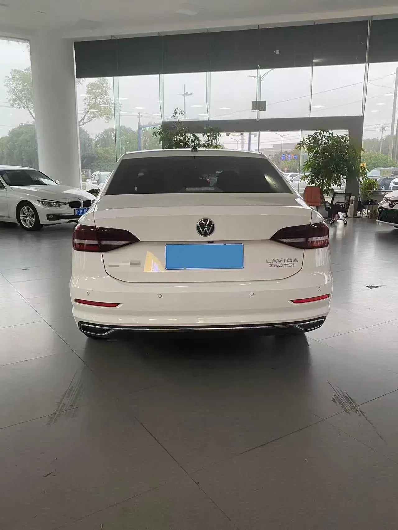 2022 VOLKSWAGEN LAVIDA thumbnail 3