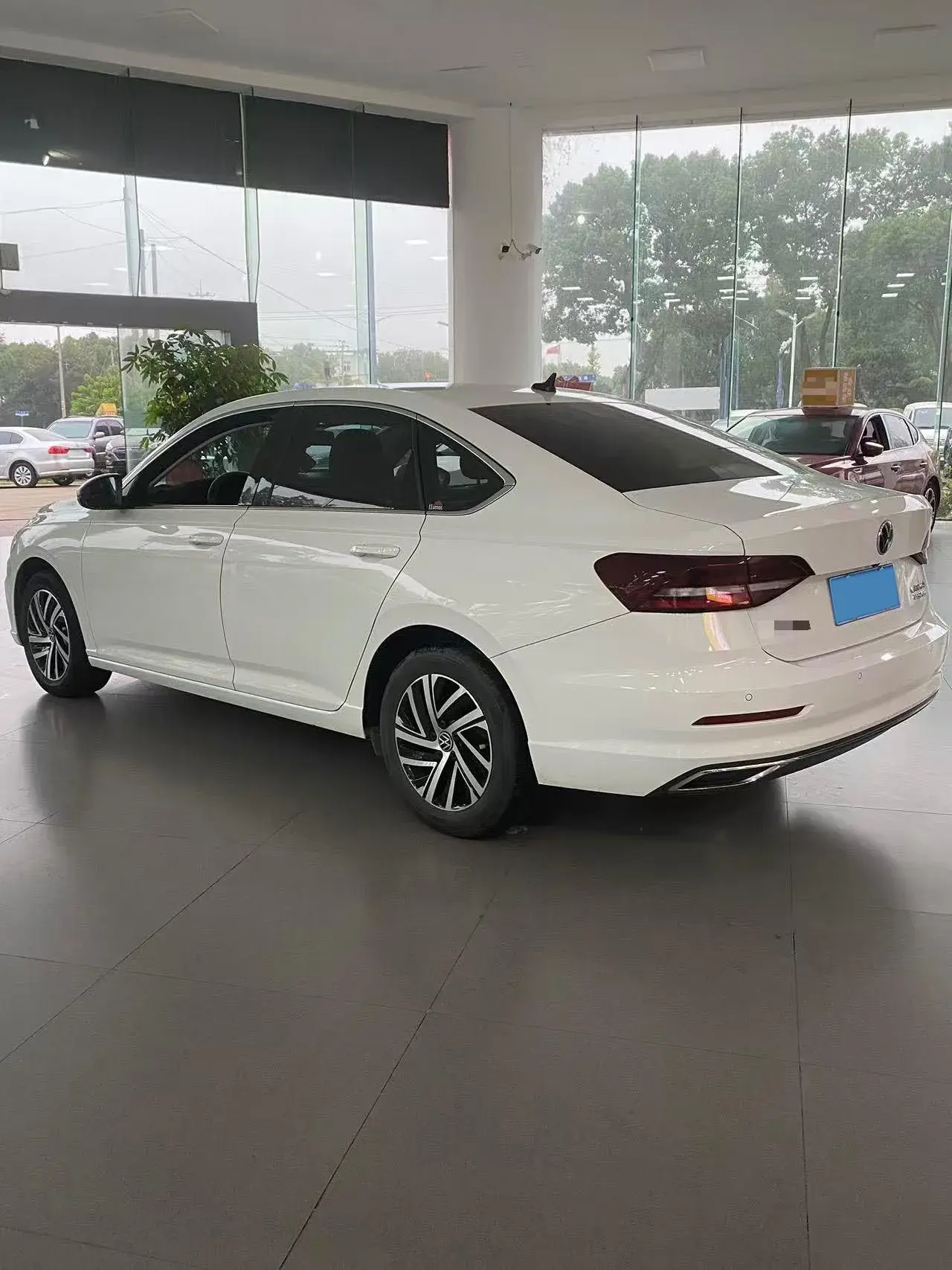 2022 VOLKSWAGEN LAVIDA thumbnail 4