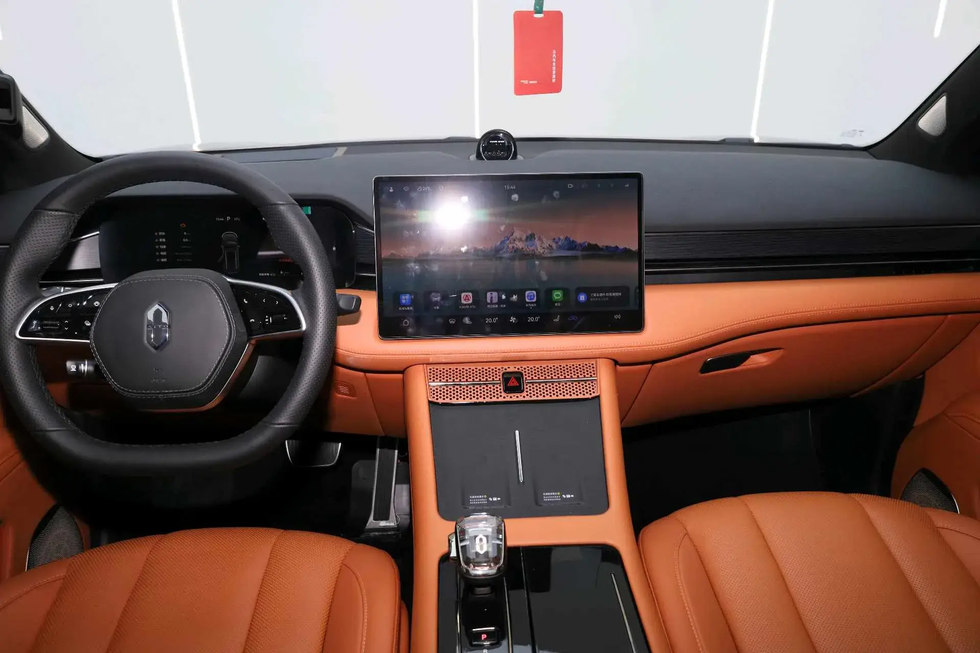 2024 AITO AITO thumbnail 3