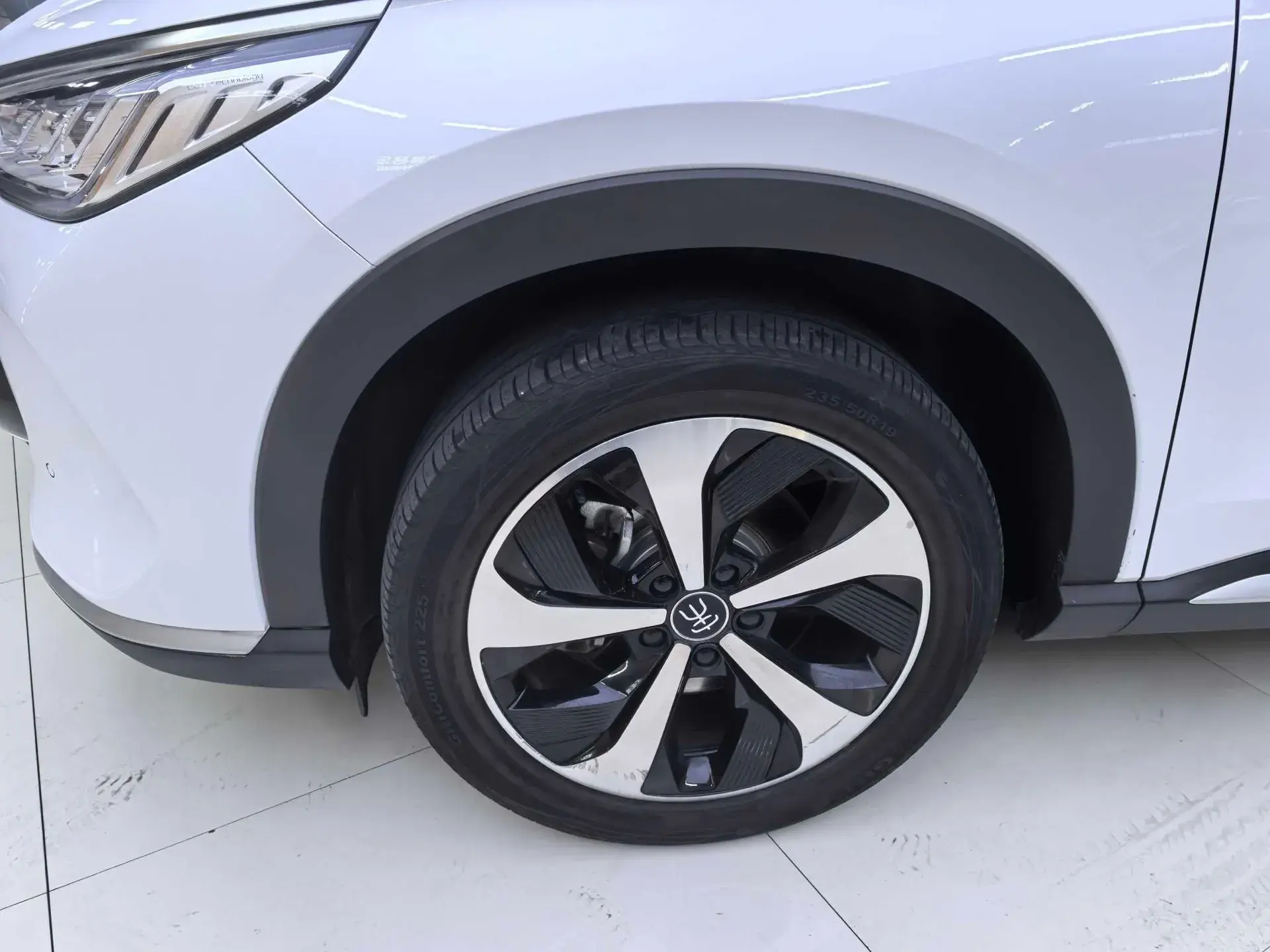 2021 BYD SONG thumbnail 4