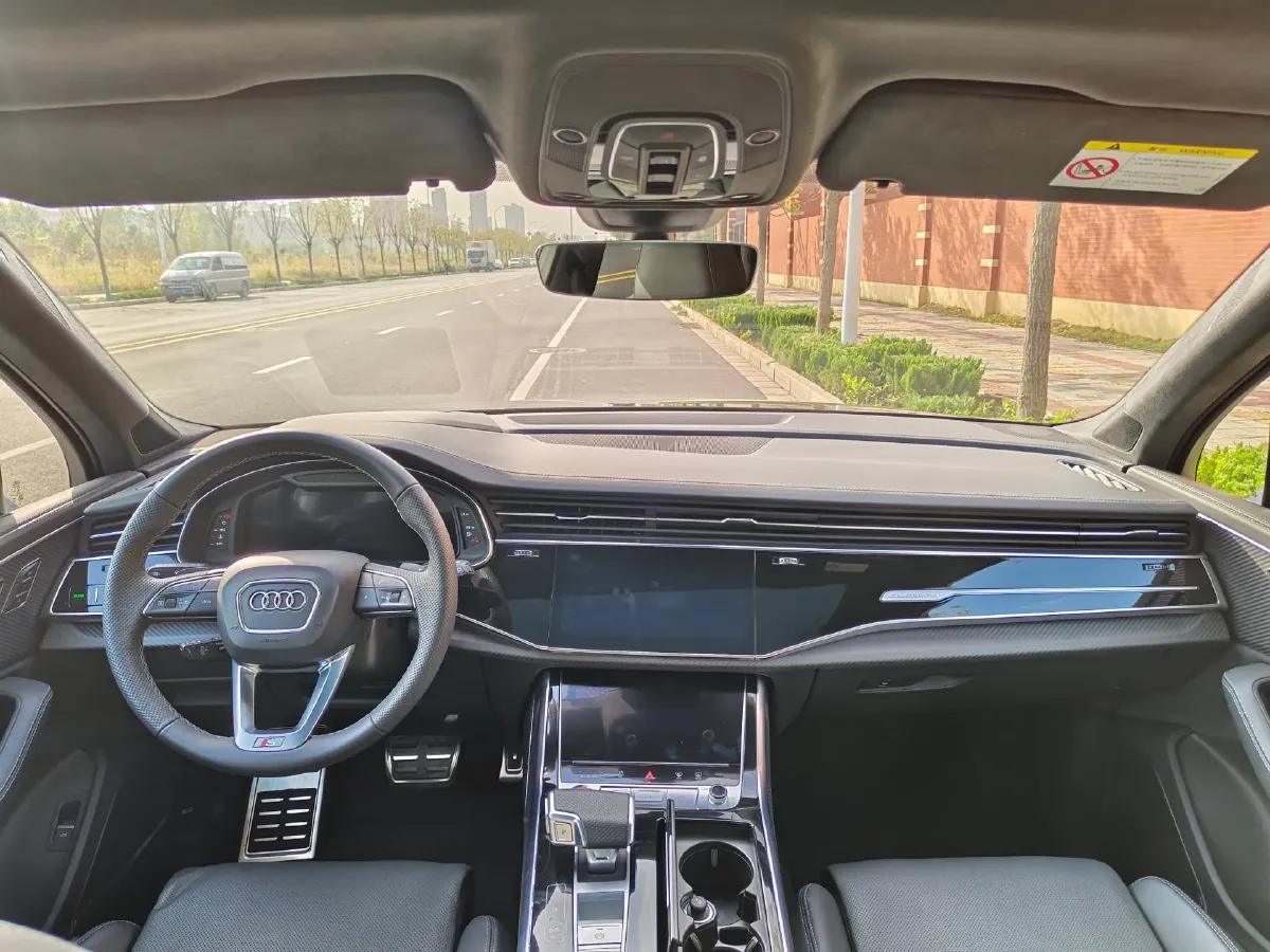 2024 Audi SQ7 4.0T 507HP V8 8AT,autocango,china used car exporter,china ev exporter,chinese used car exporter,chinese used ev exporter