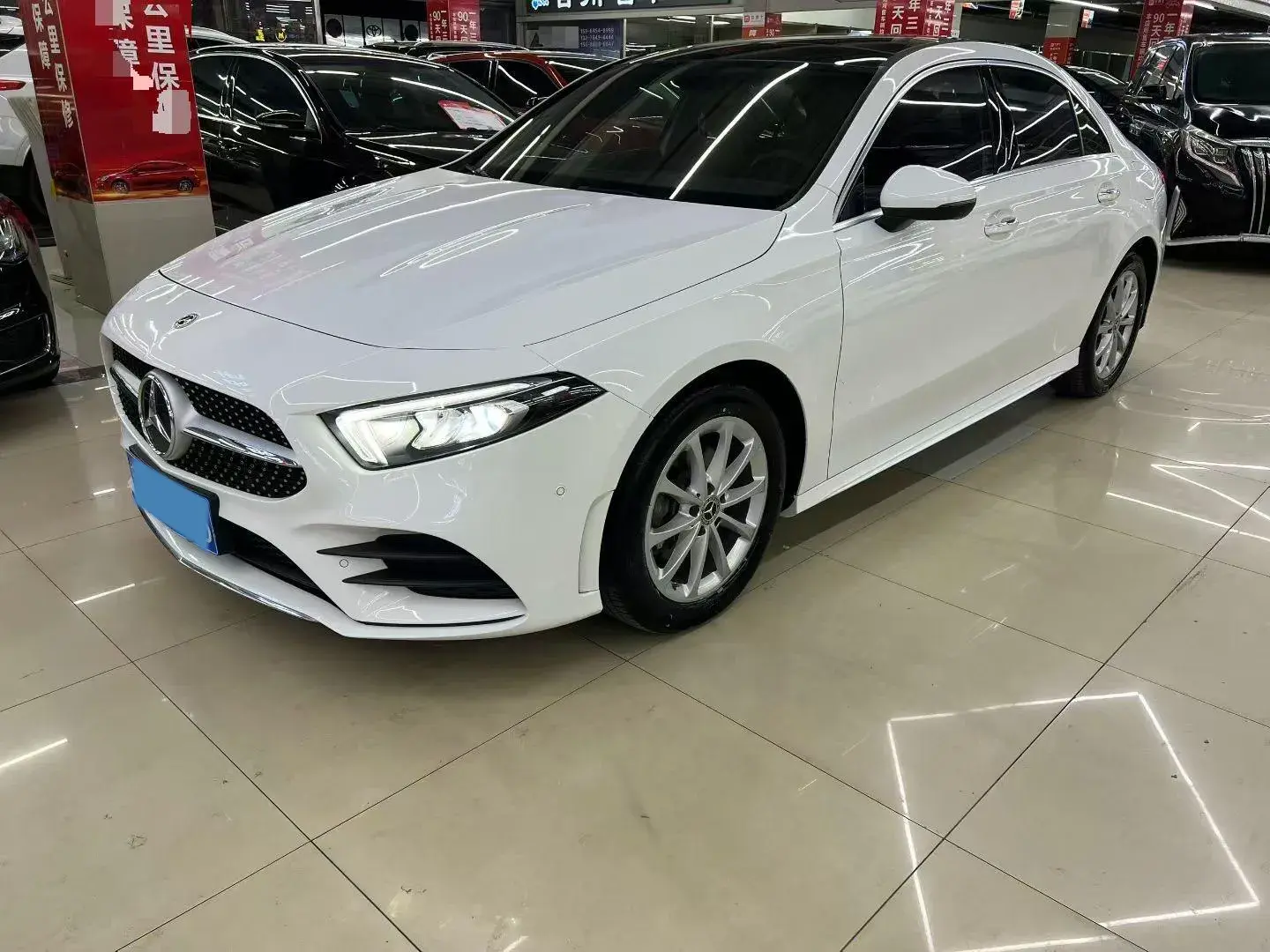 2020 MERCEDES-BENZ A view 1