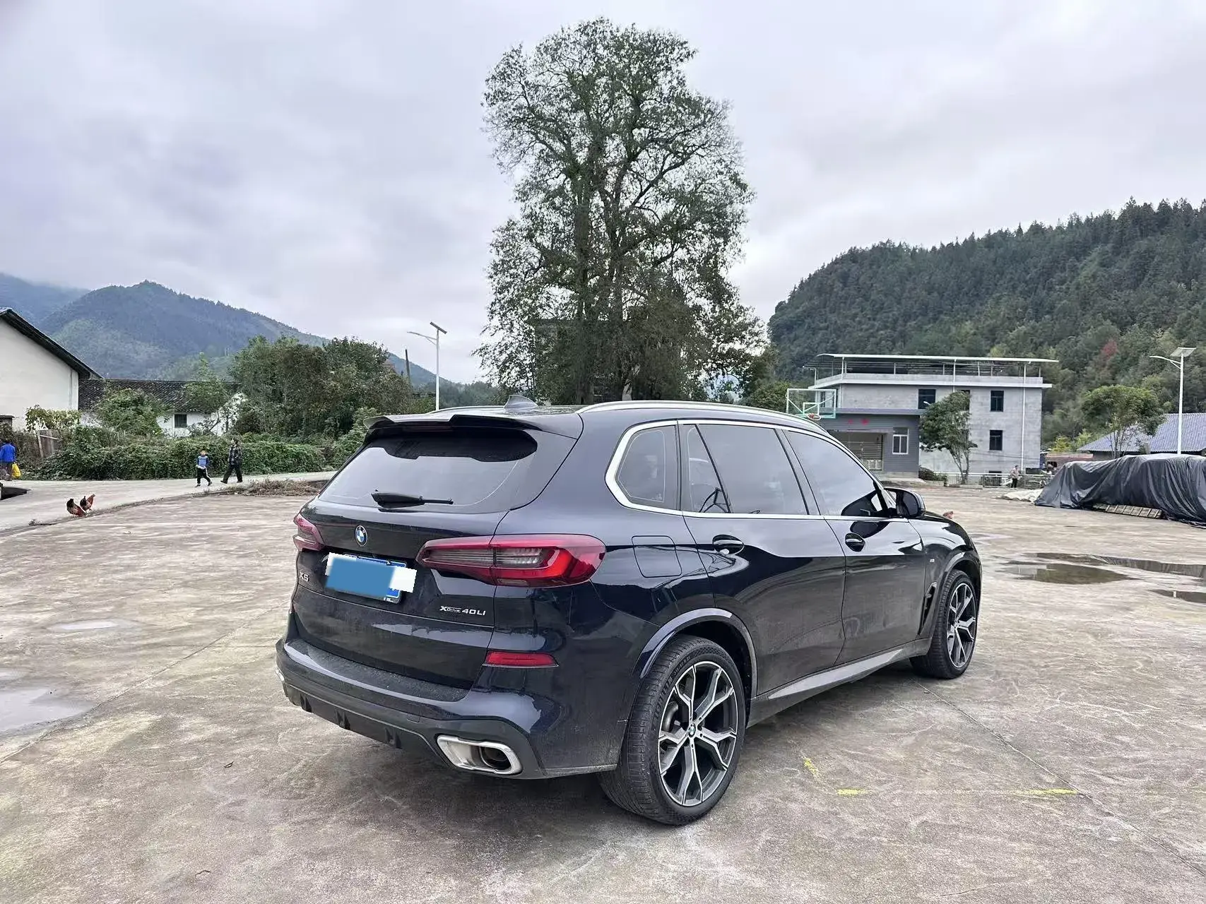 2022 BMW X5 thumbnail 2