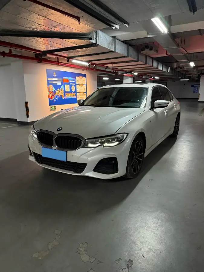 2021 BMW 3 Series 2.0T 156HP L4 8AT