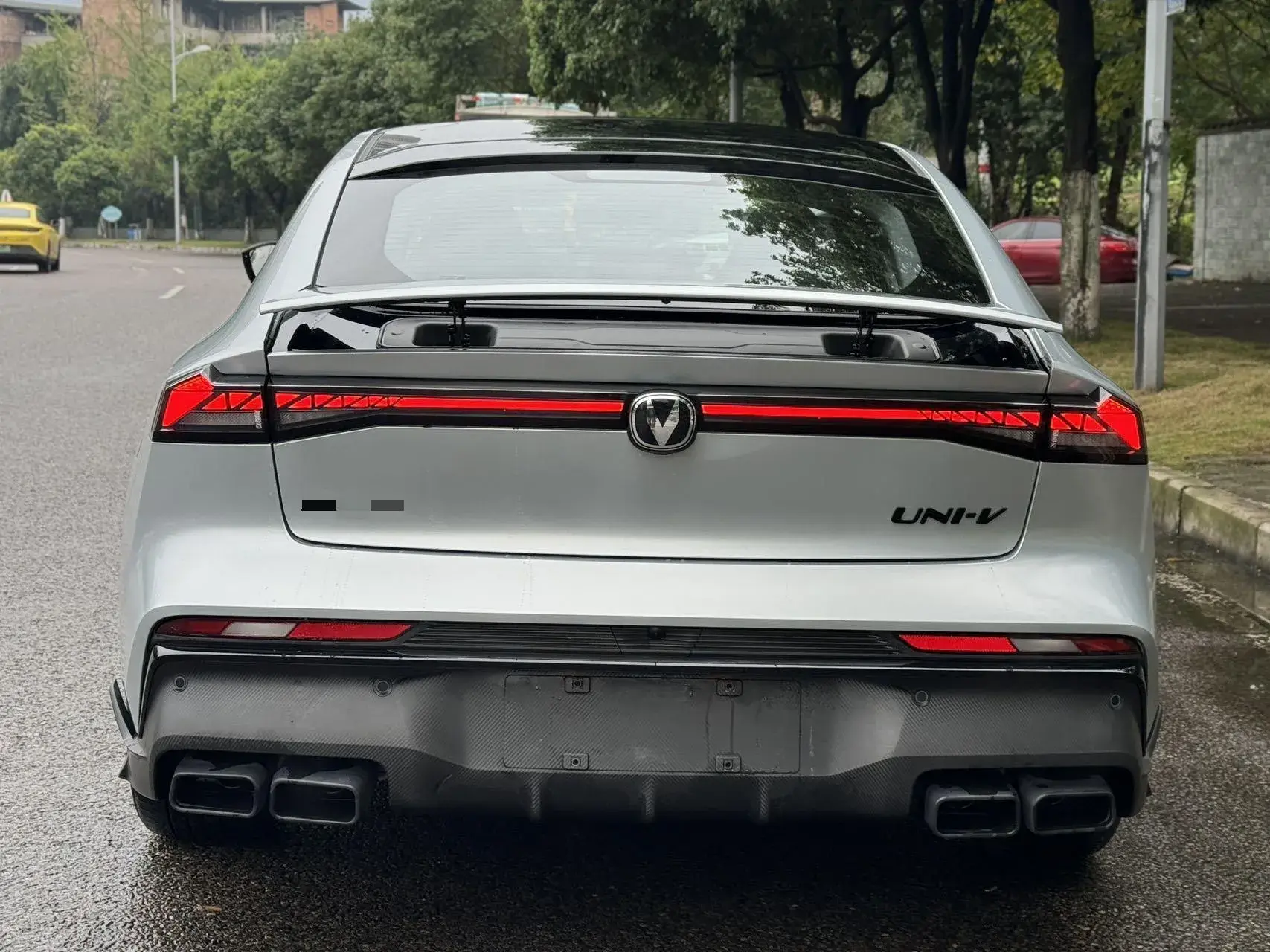 2025 CHANGAN UNI-V thumbnail 3