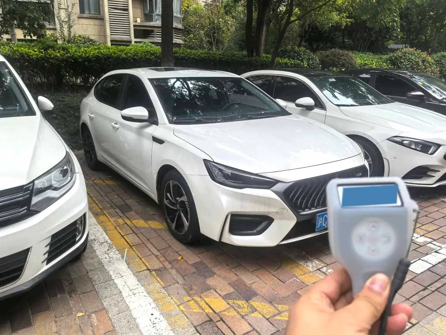 2021 MG MG6 thumbnail 2